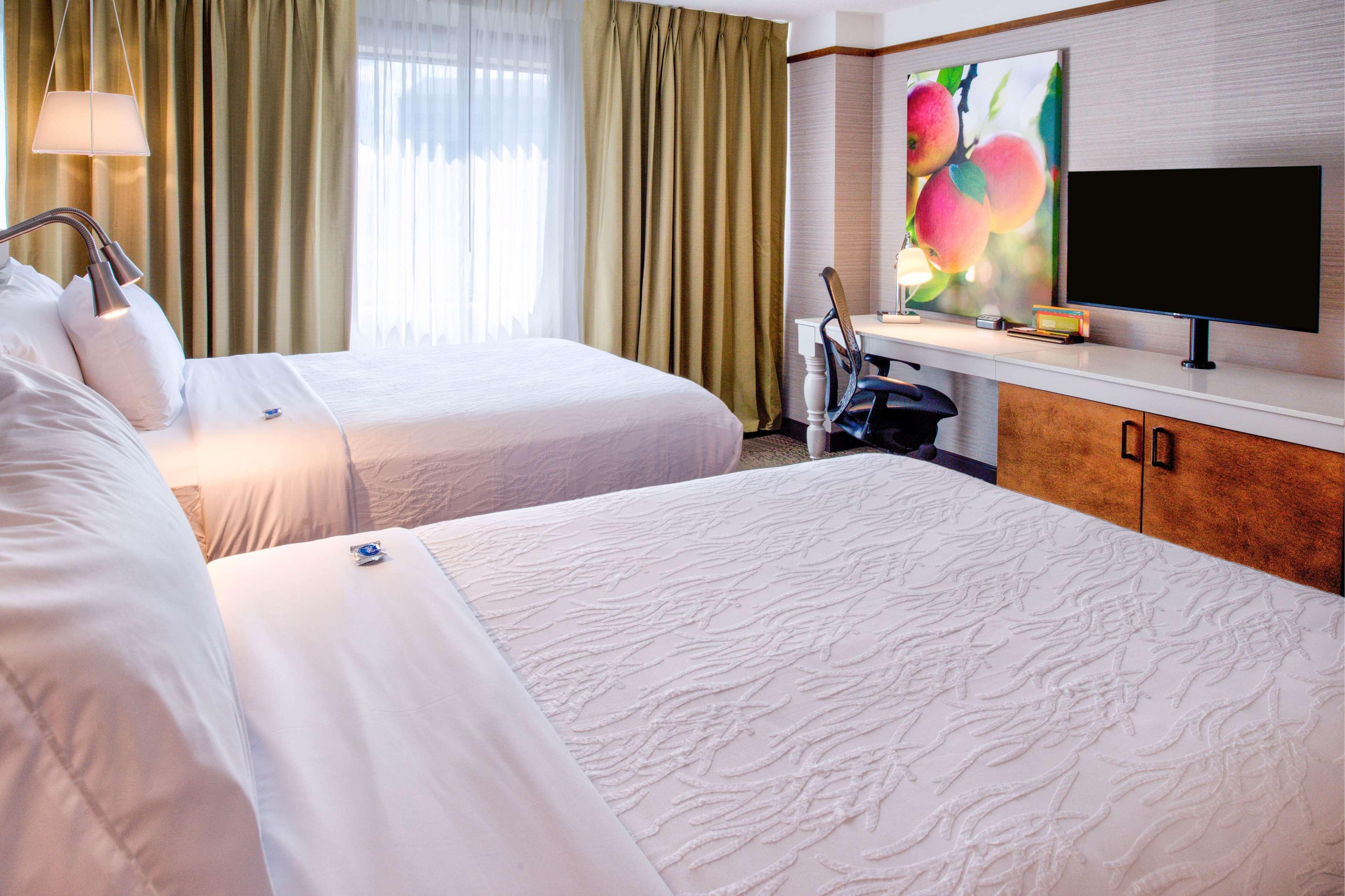 Hilton Garden Inn Detroit Southfield Dış mekan fotoğraf