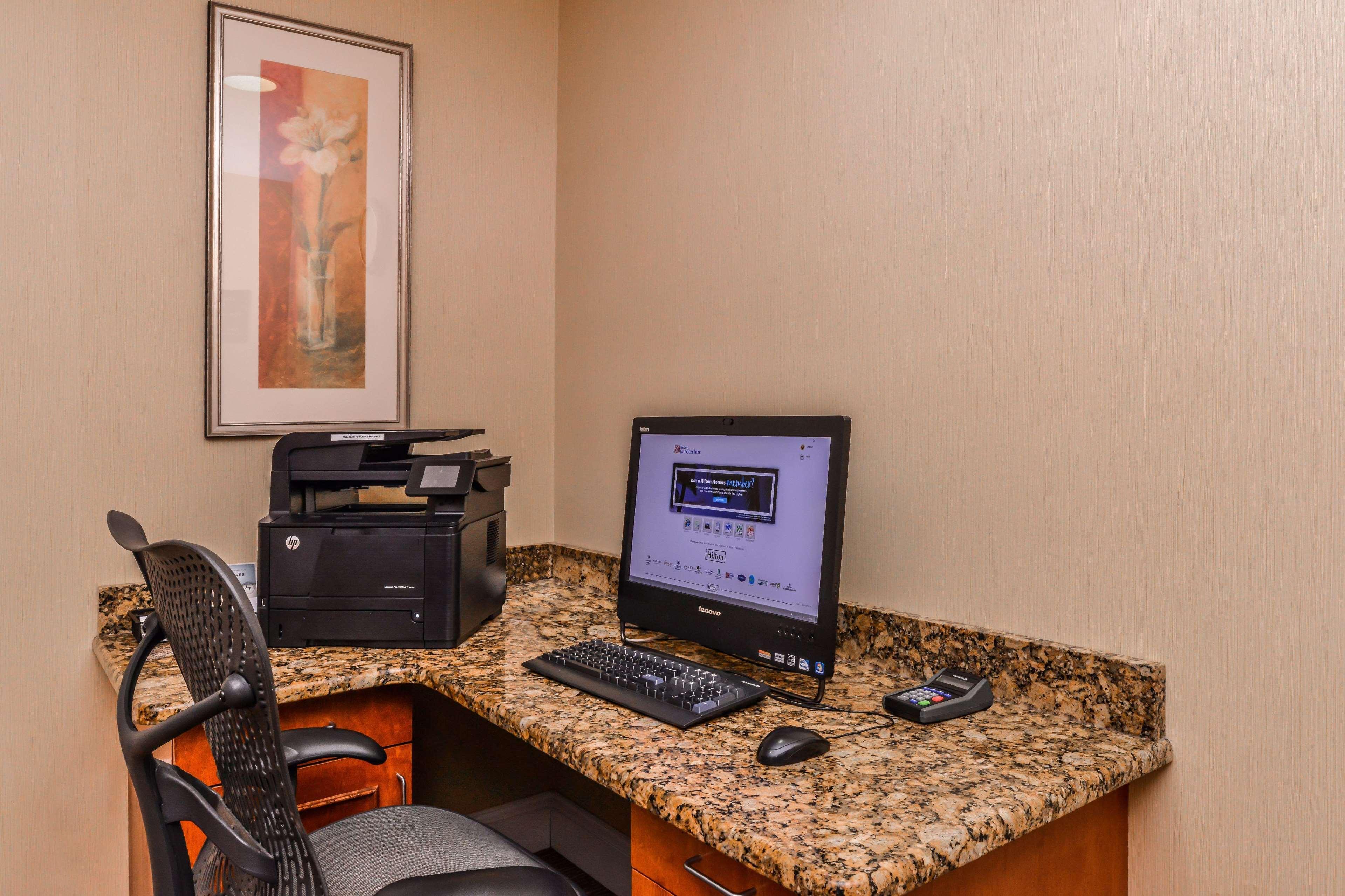 Hilton Garden Inn Detroit Southfield Dış mekan fotoğraf