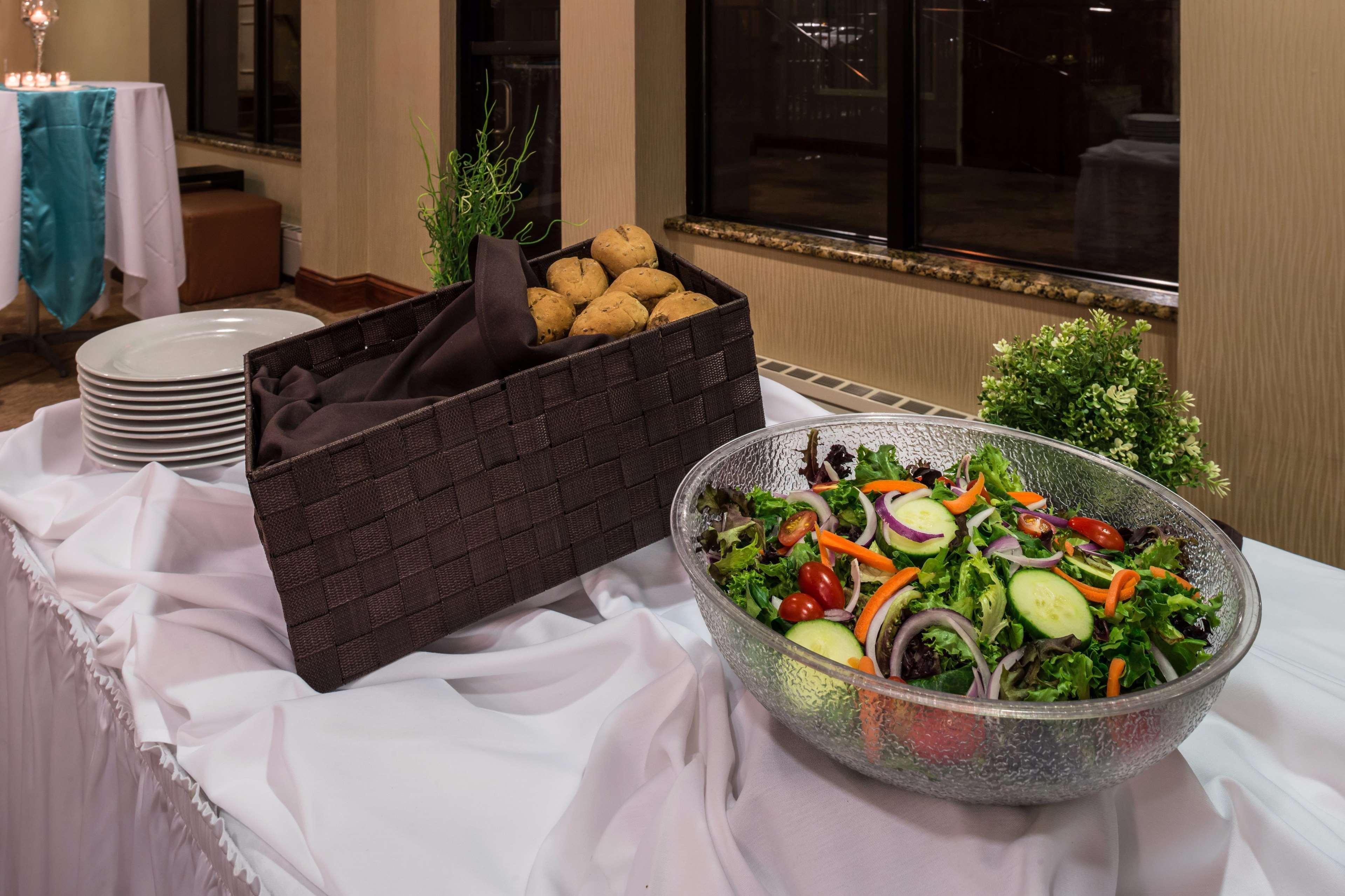 Hilton Garden Inn Detroit Southfield Dış mekan fotoğraf