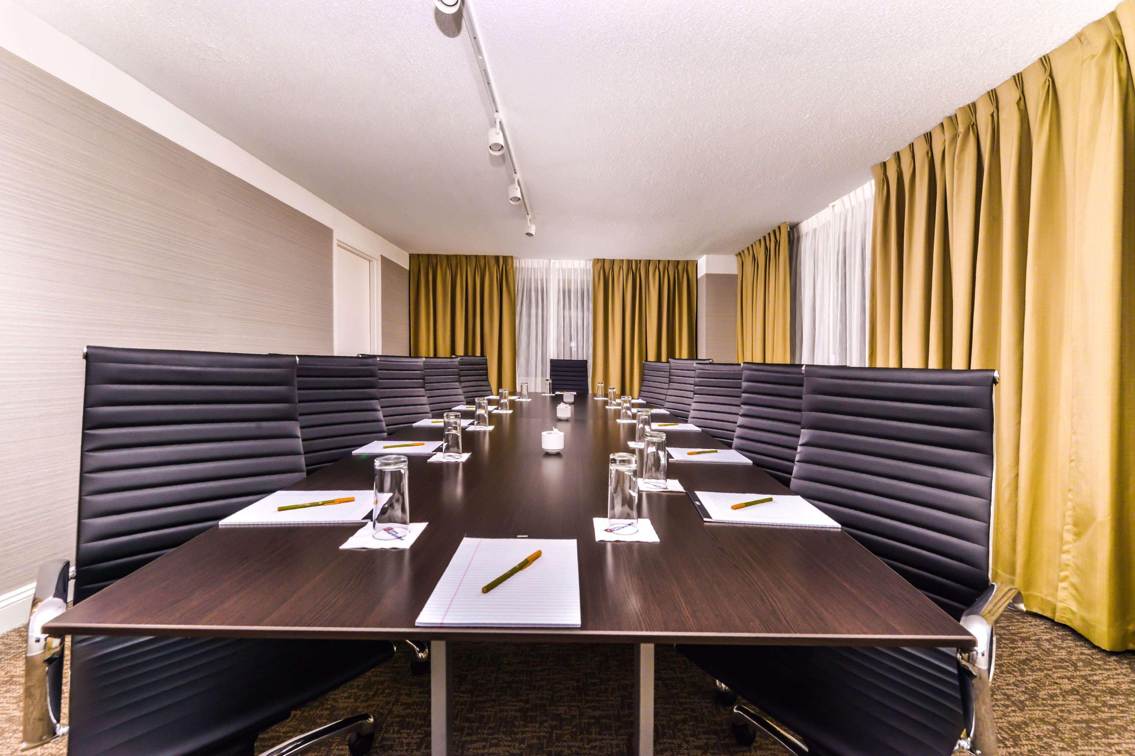 Hilton Garden Inn Detroit Southfield Dış mekan fotoğraf