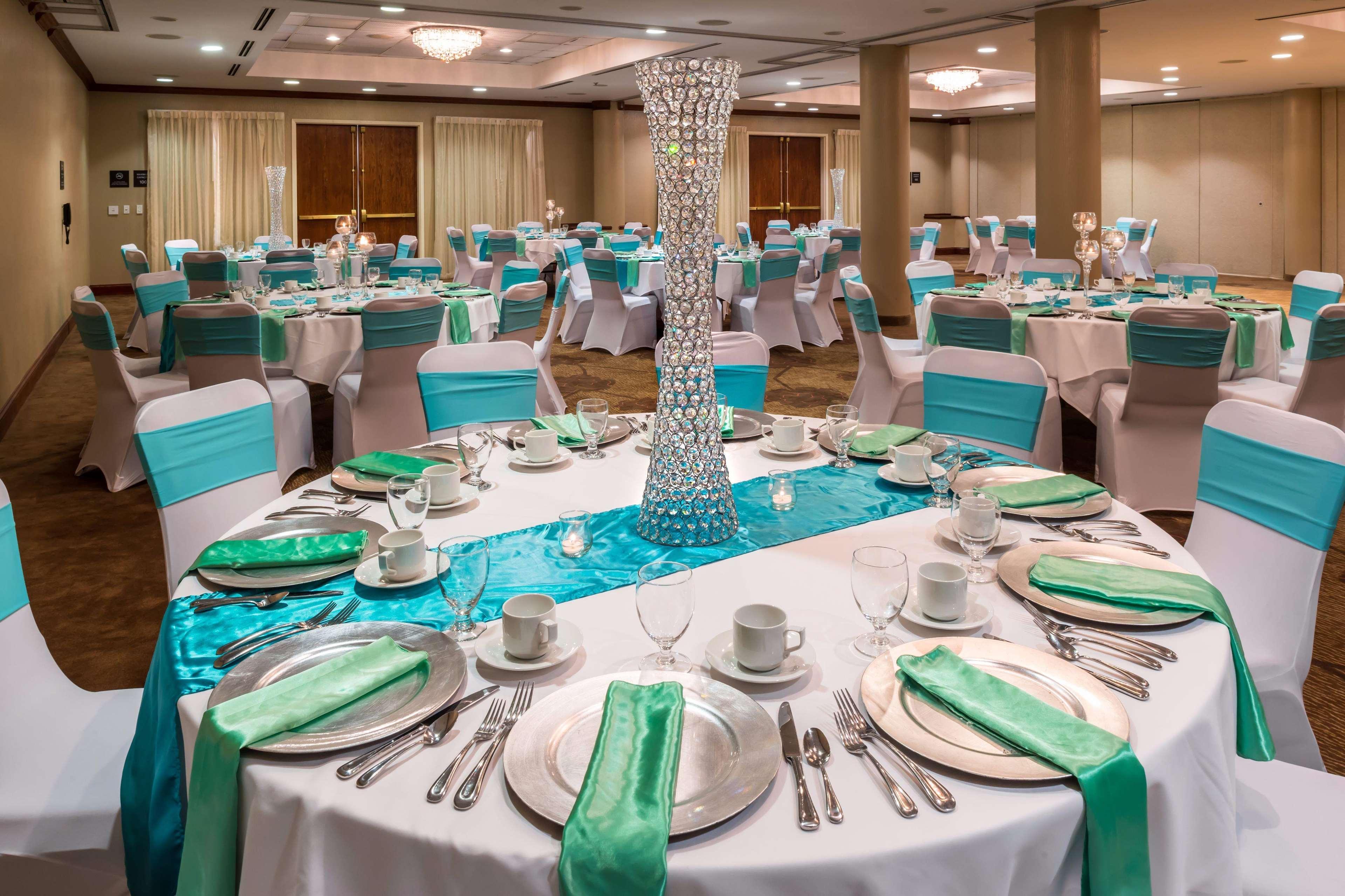 Hilton Garden Inn Detroit Southfield Dış mekan fotoğraf