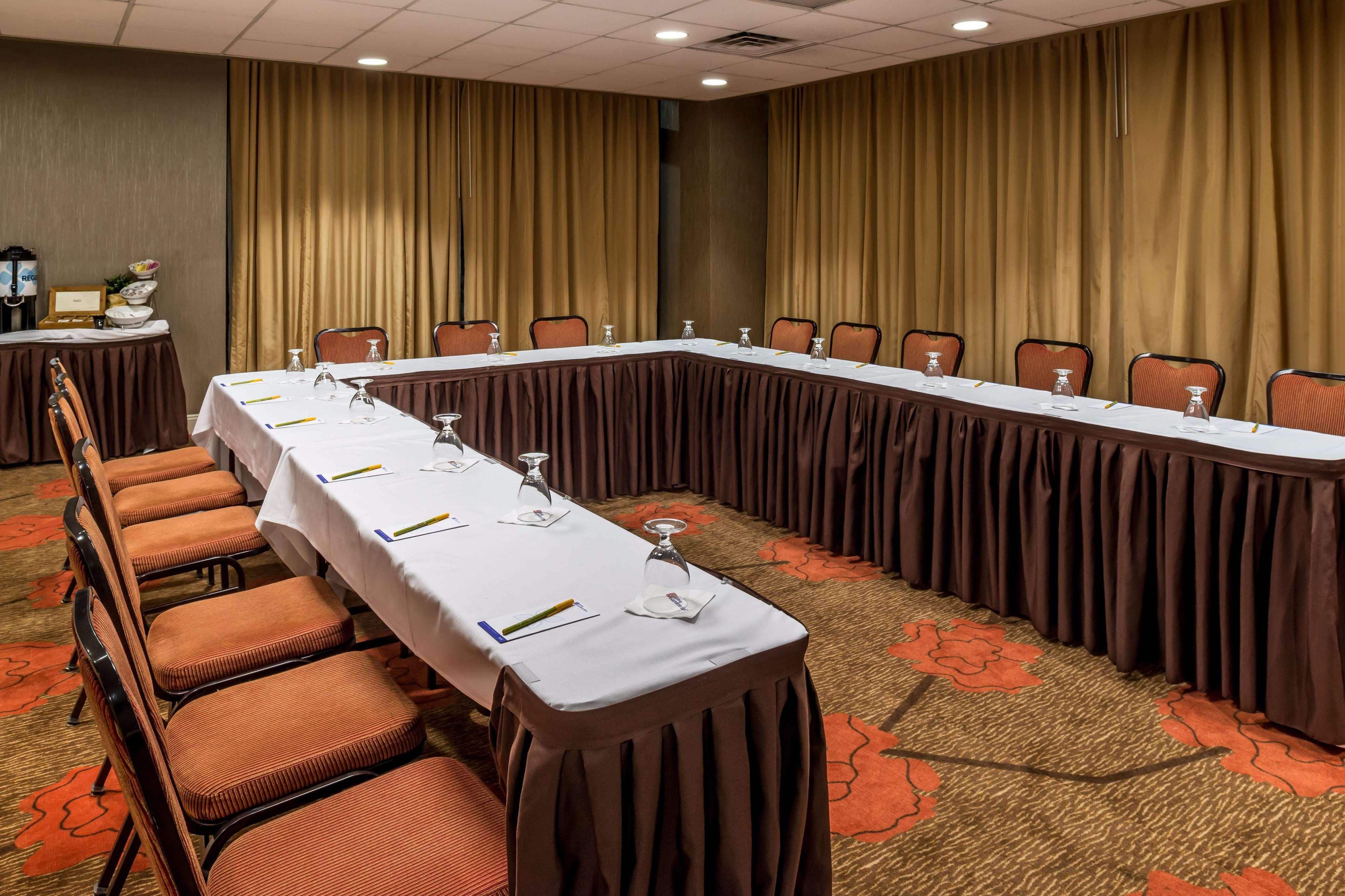 Hilton Garden Inn Detroit Southfield Dış mekan fotoğraf