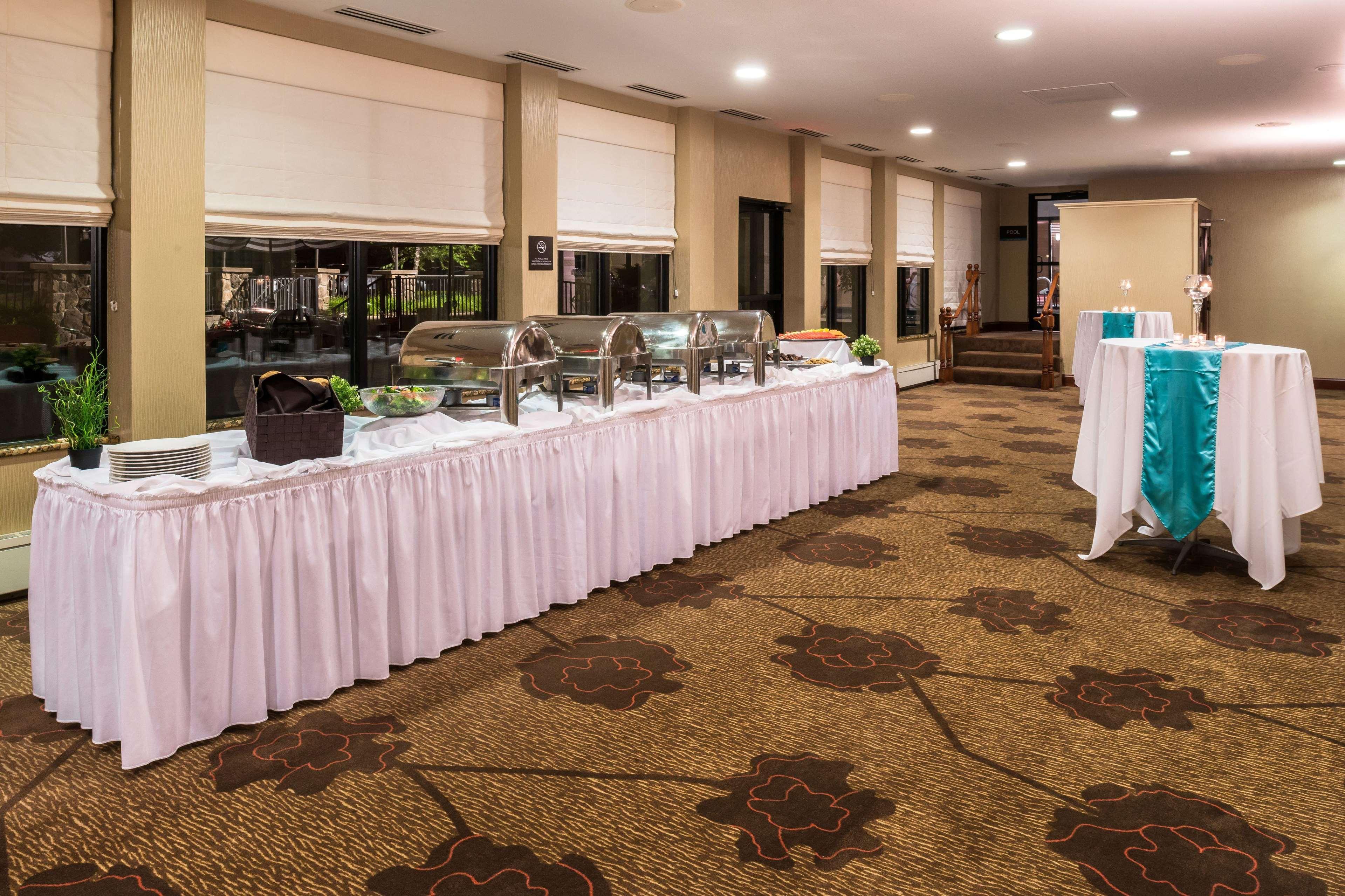 Hilton Garden Inn Detroit Southfield Dış mekan fotoğraf