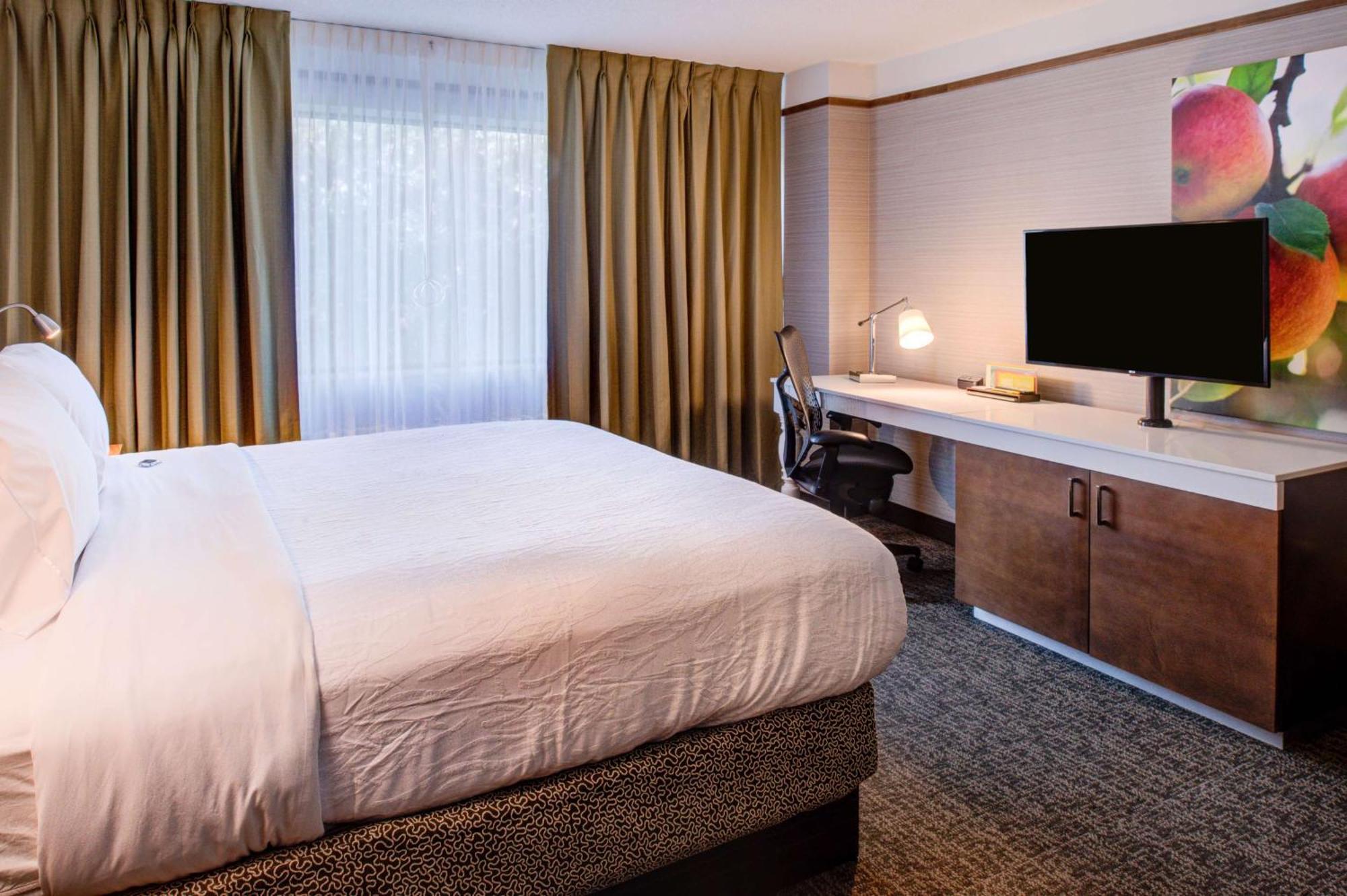 Hilton Garden Inn Detroit Southfield Dış mekan fotoğraf
